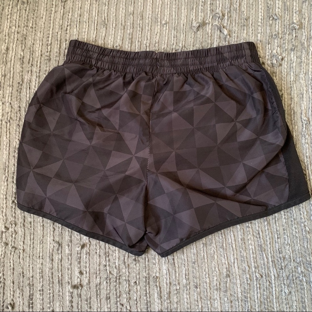 DANSKIN NOW activewear shorts bundle elastic waist - Picture 5 of 8